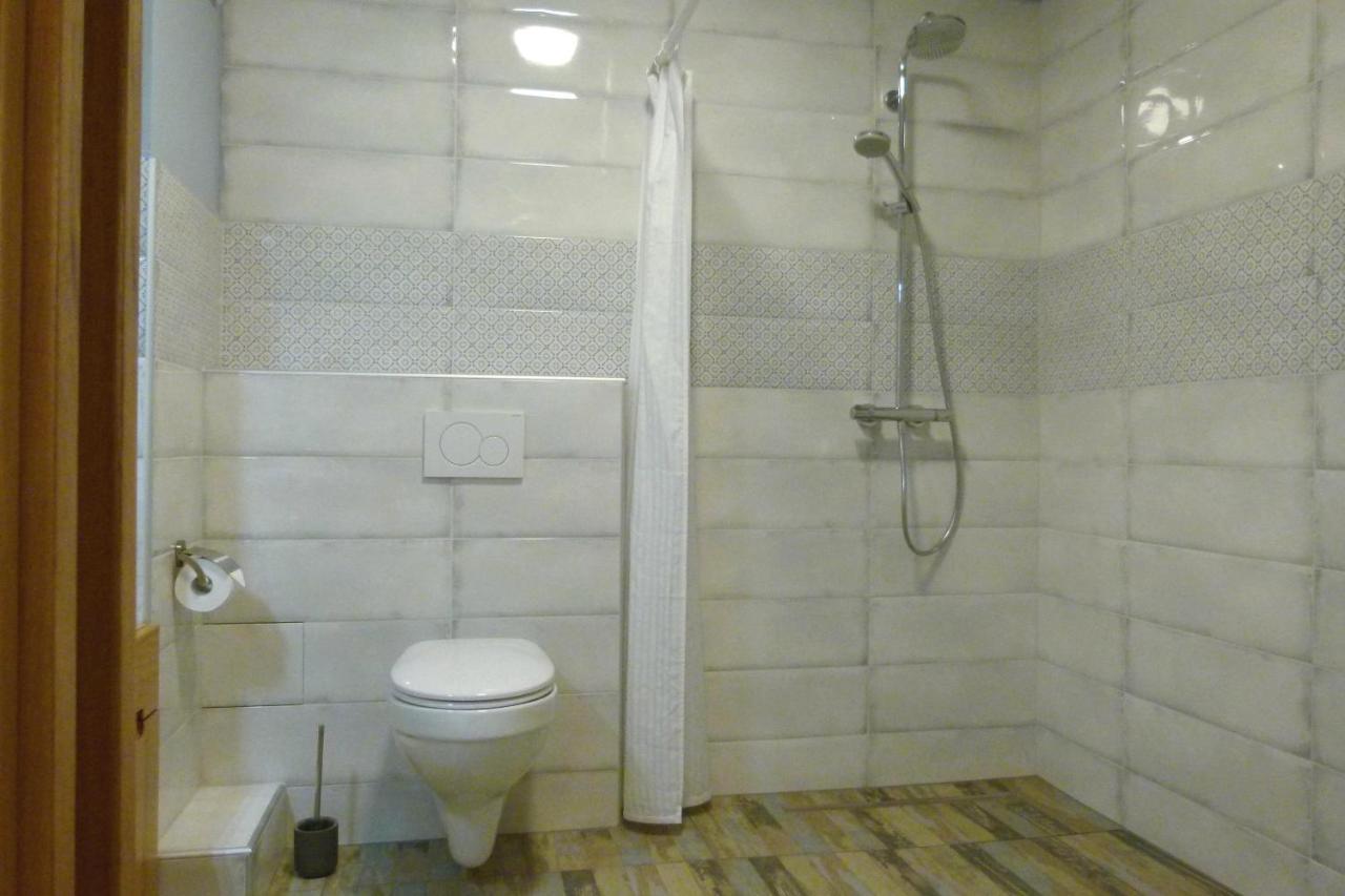 Haus Monti Hotel Maria Lanzendorf Kültér fotó